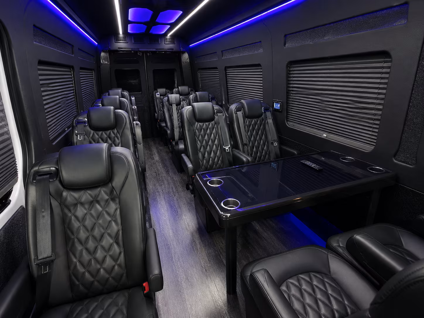 Grand Rapids Airport Shuttle & Transportation party bus exterior