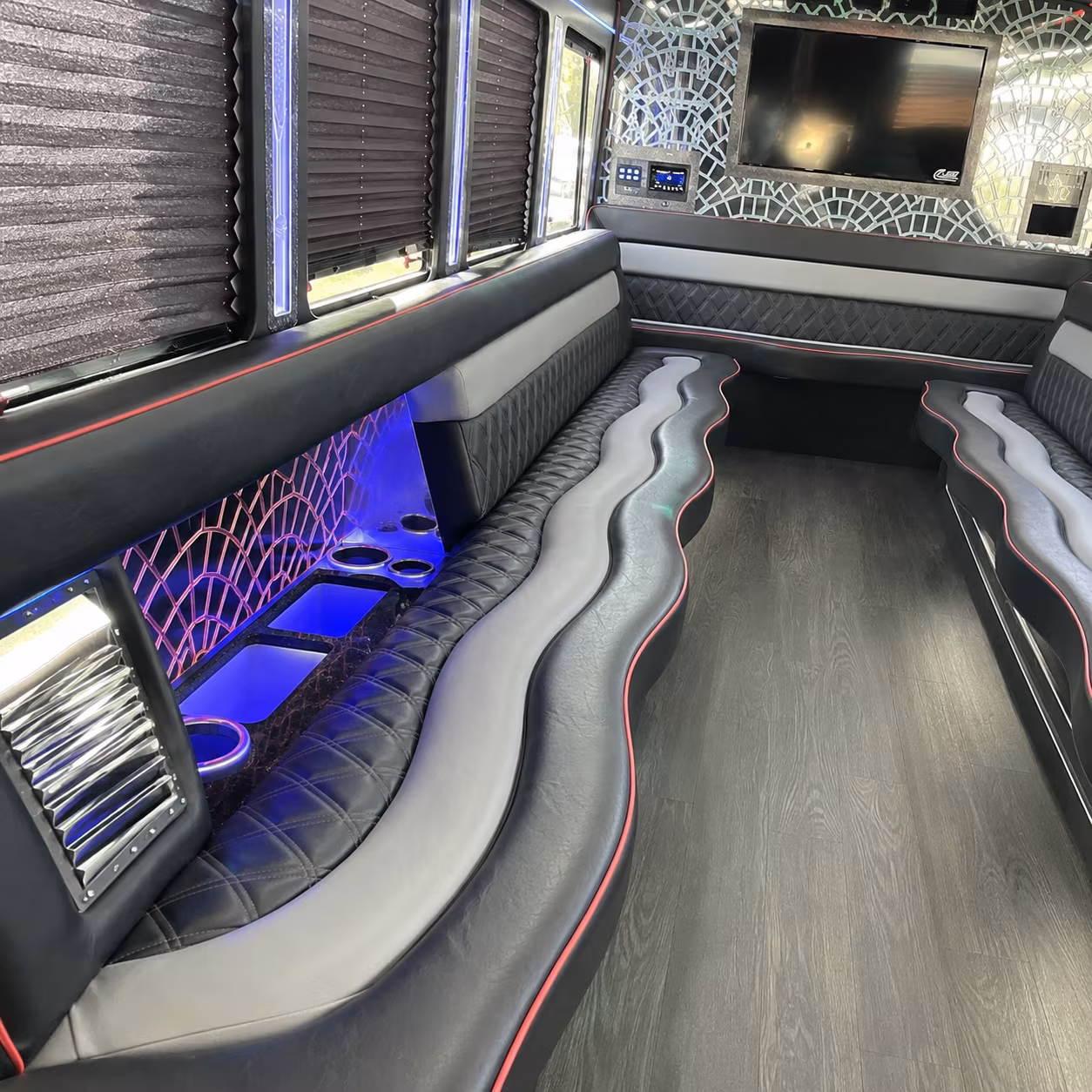 Grand Rapids Birthday, Sweet 16, & Quinceañera Transportation party bus exterior