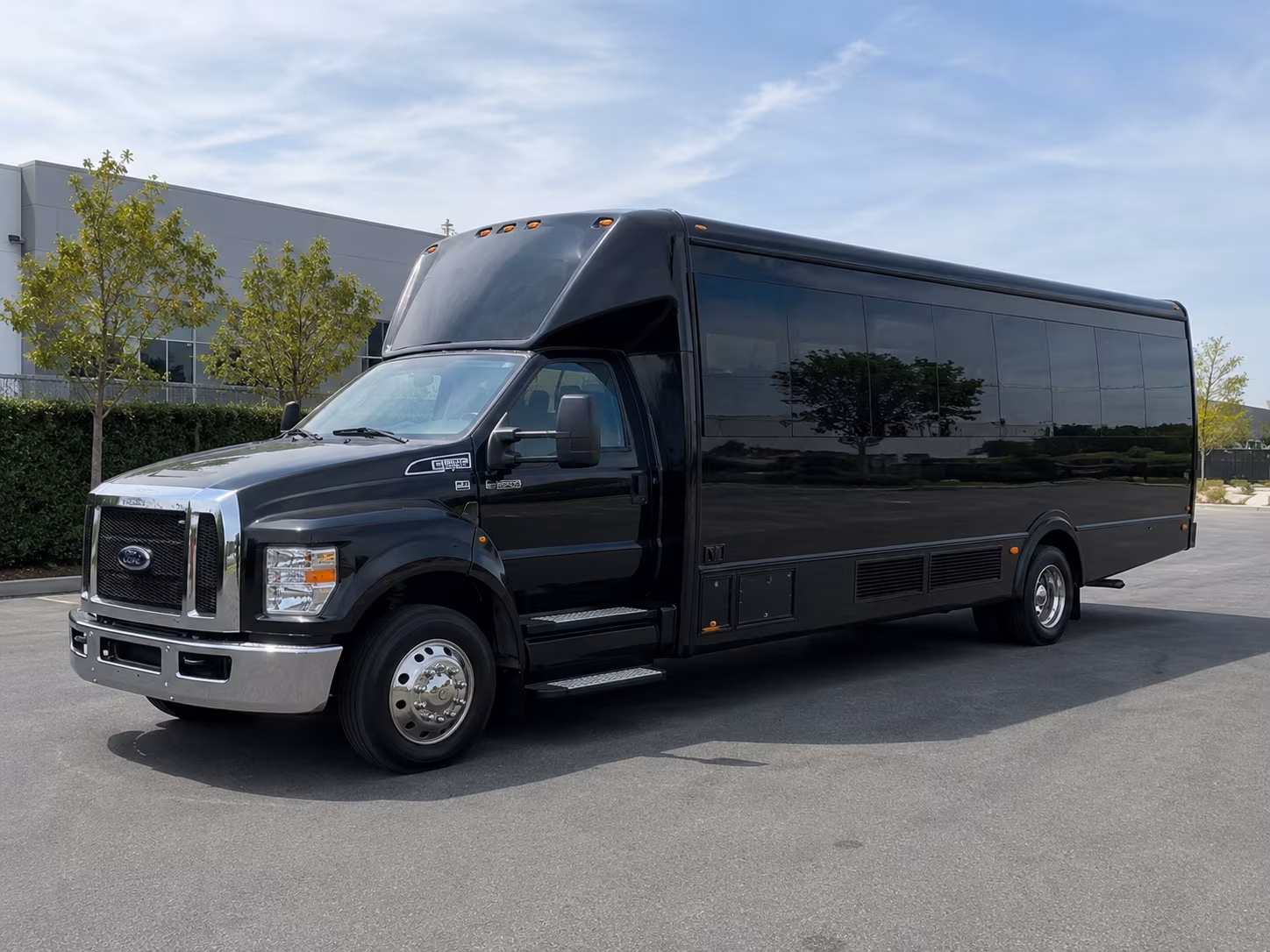 Grand Rapids Birthday, Sweet 16, & Quinceañera Transportation onboard seating