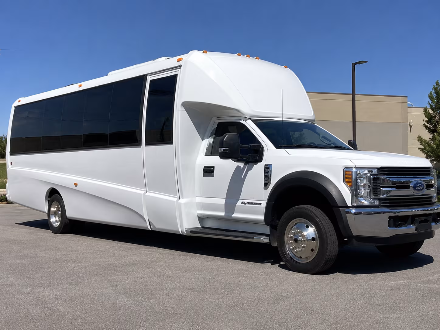 Grand Rapids Corporate Transportation party bus exterior