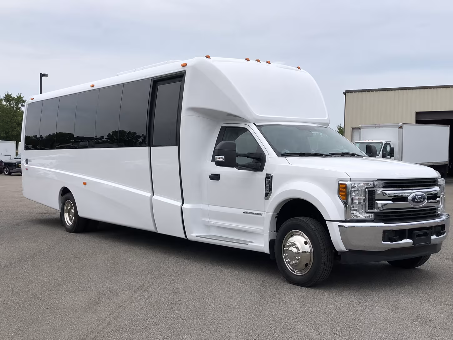 Grand Rapids Corporate Transportation party bus exterior