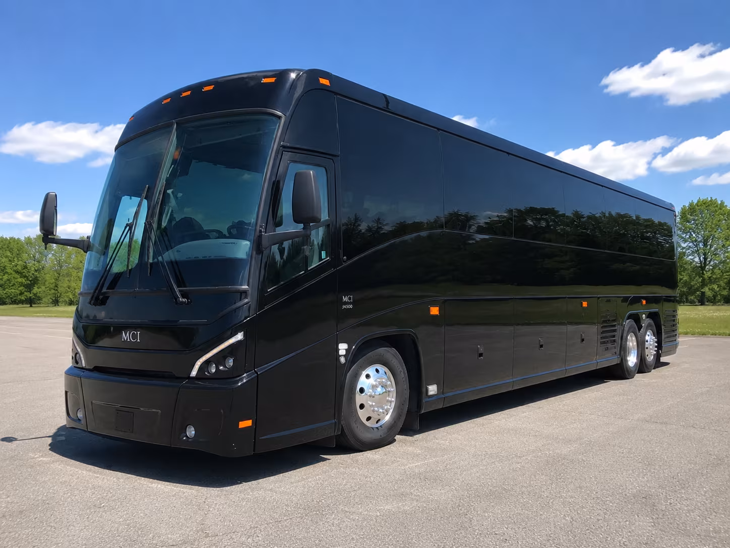 Grand Rapids Corporate Transportation party bus exterior