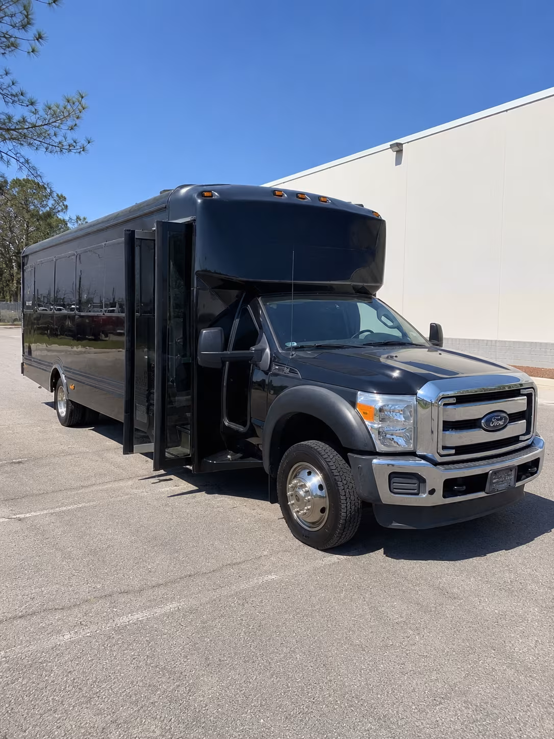 Grand Rapids Sporting Event Transportation party bus exterior