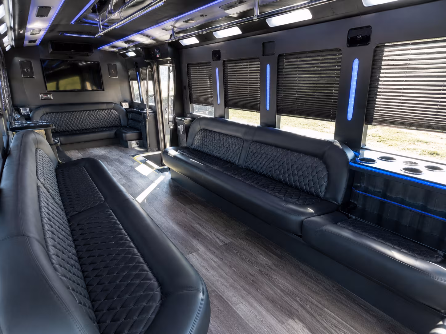 Grand Rapids Winery Tour & Pub Crawl Transportation party bus exterior