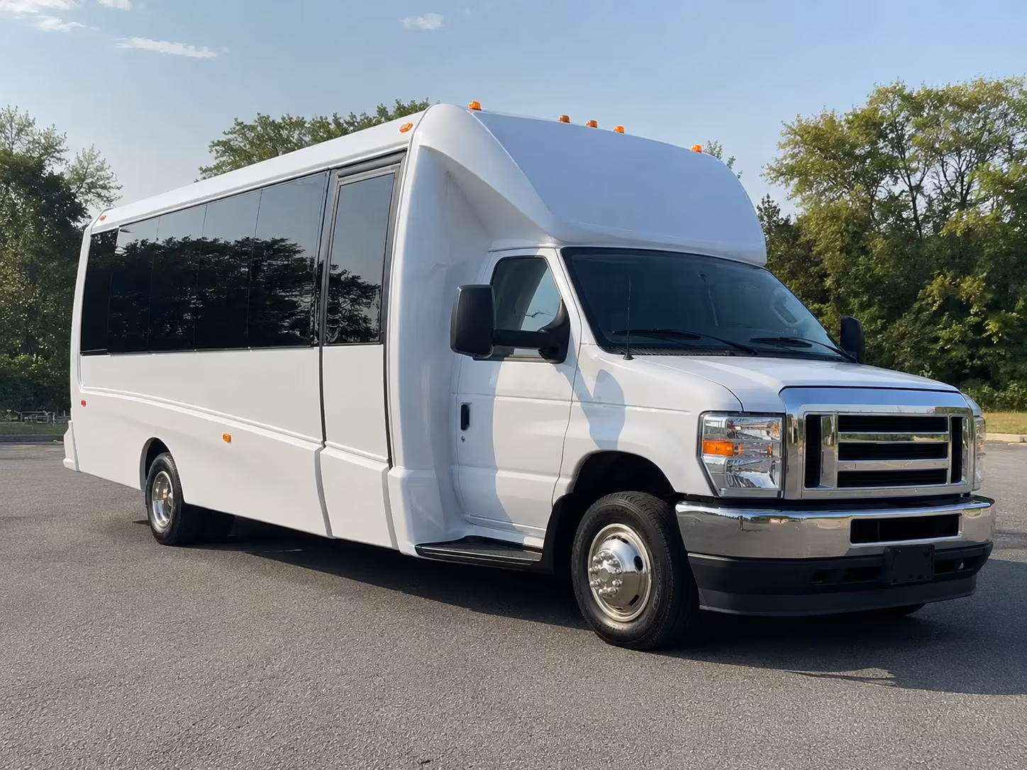 Grand Rapids Winery Tour & Pub Crawl Transportation group transportation